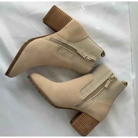 Violet & Red Loaded Knit Cuff Bootie Tan Size 9 NEW - Picture 1 of 6